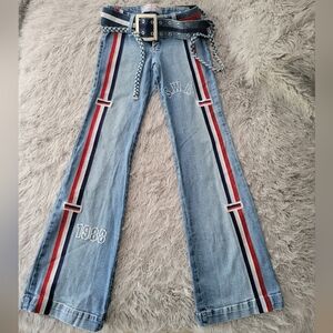 Vintage Y2K Swayze Brazilian Embroidered 1988 Low Rise Flared Jeans Wide Belt 4